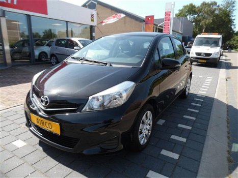 Toyota Yaris - 1.3 VVT-i Aspiration - 1