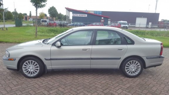 Volvo S80 - 2.4 Comfort apk 04-09-2020 - 1