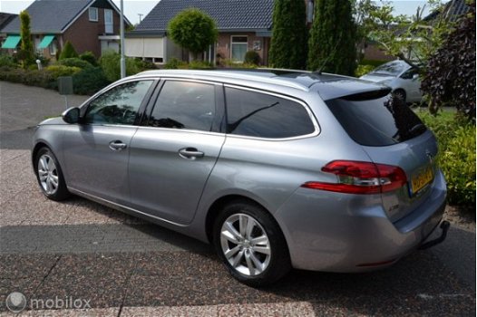 Peugeot 308 SW - 1.6 BlueHDI Navigatie, Pannoramadak - 1