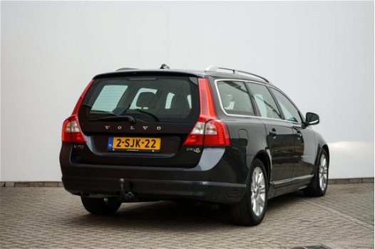 Volvo V70 - 1.6D DRIVe Summum 2010 Trekhaak Leer Navigatie - 1