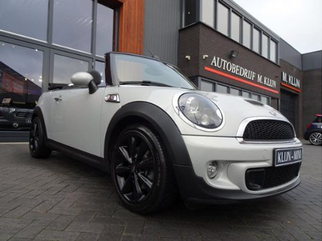 Mini Mini Cabrio - 1.6 Cooper S aut 184pk/leer/navi/xenon/top - 1