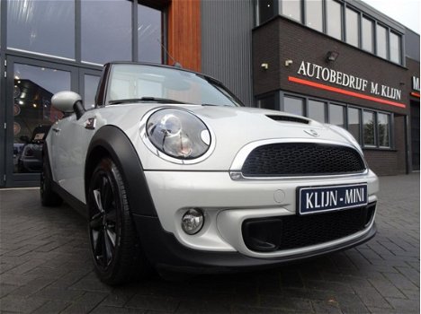 Mini Mini Cabrio - 1.6 Cooper S aut 184pk/leer/navi/xenon/top - 1