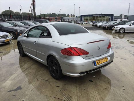 Peugeot 307 - CC 2.0-16V - 1