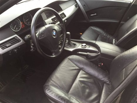 BMW 5-serie Touring - 525d Executive - 1