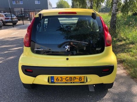 Peugeot 107 - 1.0-12V XS - 1