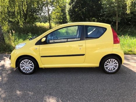 Peugeot 107 - 1.0-12V XS - 1