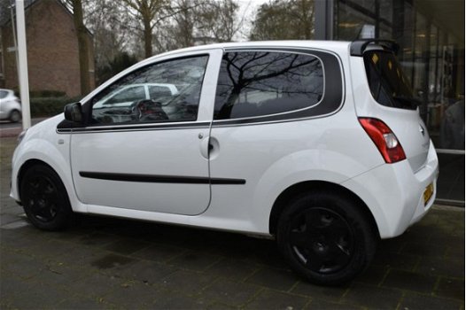 Renault Twingo - 1.2-16V Collection / AIRCO / RADIO CD / 2 ACHTERSTOELEN SCHUIFBAAR / TOERENTELLER - 1