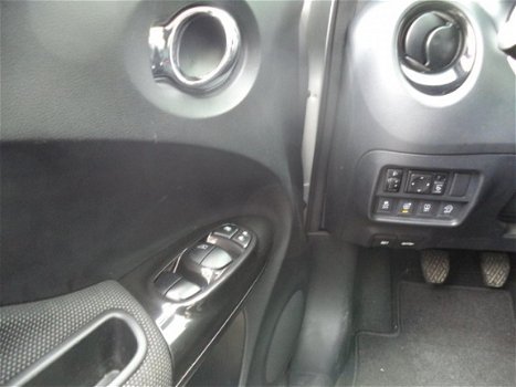 Nissan Juke - 1.6 DIG-T Connect Edition CLIMA NAVI PDCcamera 360 Stoelvw LMV - 1