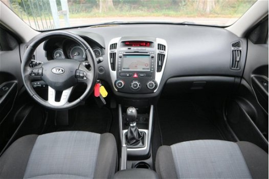 Kia Cee'd Sporty Wagon - NAVI/AIRCO - 1