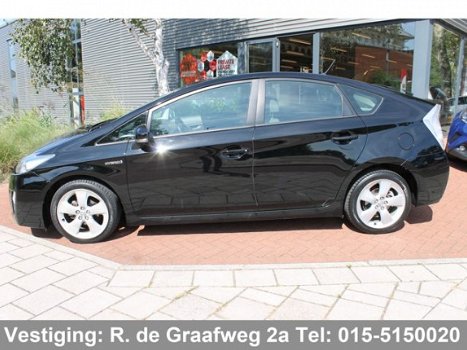 Toyota Prius - 1.8 Aspiration | Climate control | Lichtmetalen velgen | Cruise control | Bluetooth - 1