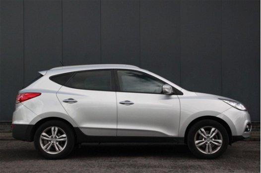 Hyundai ix35 - 2.0i Style Xenon/Pdc/Trekhaak afneembaar/Apk 09-2020 - 1