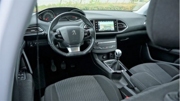 Peugeot 308 - 1.2 PureTech 130pk Active *navi, camera, pdc v+a - 1