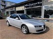 Alfa Romeo 159 - 2.2 JTS Distinctive Xenon Trekhaak Navi Nap 2e eig - 1 - Thumbnail