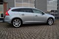 Volvo V60 - 2.0 D3 Kinetic - 1 - Thumbnail