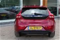 Volvo V40 - 1.5 T3 Momentum 152-Pk - 1 - Thumbnail