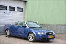 Audi A4 Cabriolet - 2.5 V6 TDI Exclusive