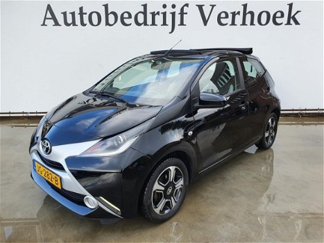 Toyota Aygo - 1.0 5DR X-CLUSIV OPEN DAK X-WAVE - 1