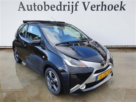 Toyota Aygo - 1.0 5DR X-CLUSIV OPEN DAK X-WAVE - 1