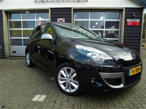 Renault Scénic - 1.6 dCi Parisiènne voorzien van vele opties - 1