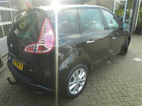 Renault Scénic - 1.6 dCi Parisiènne voorzien van vele opties - 1