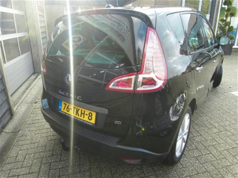 Renault Scénic - 1.6 dCi Parisiènne voorzien van vele opties - 1