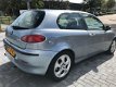 Alfa Romeo 147 - 1.6 T.Spark Distinctive , 3drs, bwj 2002, apk 08-2020 - 1 - Thumbnail