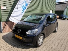 Volkswagen Up! - 1.0 move up BlueMotion Nap, Navigatie, Airco