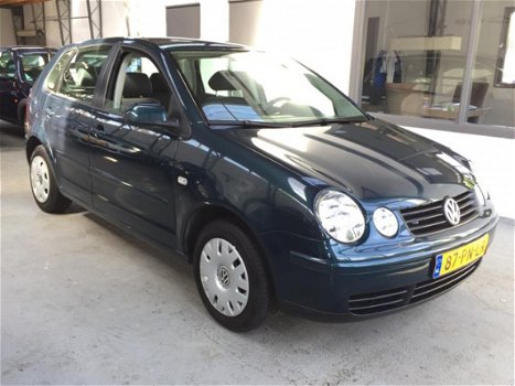 Volkswagen Polo - 1.4-16V Athene / Nieuwe apk/ Nap/ Airco/ 5drs - 1