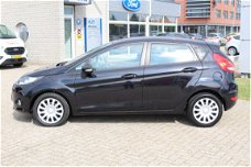 Ford Fiesta - 1.4 96PK Trend Automaat 5-Drs | Airco | Elektrische Ramen & Spigels Radio CD/MP3-Spele