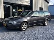 Volvo V70 - 2.5 Luxury-Line nap - 1 - Thumbnail