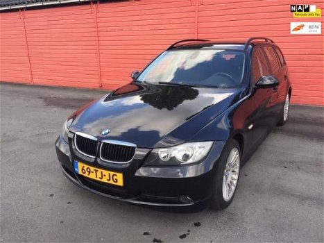 BMW 3-serie Touring - 320i High Executive dealer onderhoud/Super mooi auto - 1