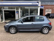 Peugeot 307 - 1.6-16V Premium | ECC | Trekhaak | Nette auto