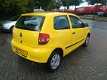 Volkswagen Fox - 1.2 Trendline Gewoon lekker goedkoop rijden en 3 drs stuurbekrachting met apk - 1 - Thumbnail