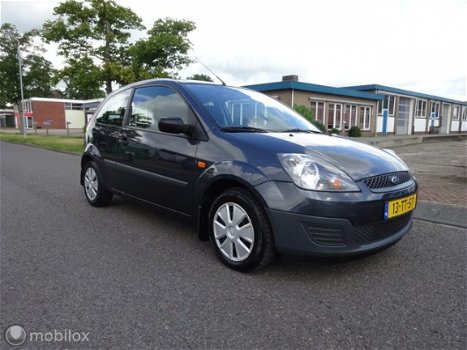 Ford Fiesta - 1.3-8V Cool & Sound - 1