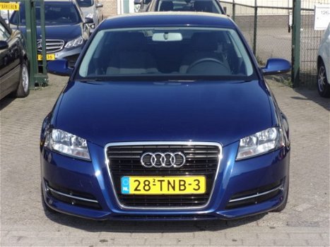 Audi A3 - 1.6 TDI 99g Attraction Business Edition - 1