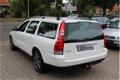 Volvo V70 - 2.4 Schuifdak Youngtimer specialist garantie - 1 - Thumbnail