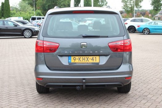 Seat Alhambra - 1.4 TSI Businessline 7 Persoons / Trekhaak / Pdc V&A / Dealer onderhouden - 1