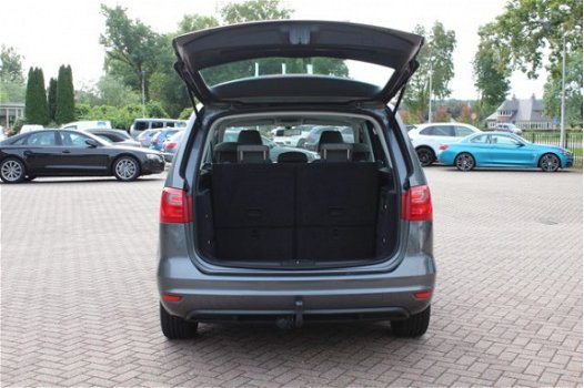 Seat Alhambra - 1.4 TSI Businessline 7 Persoons / Trekhaak / Pdc V&A / Dealer onderhouden - 1