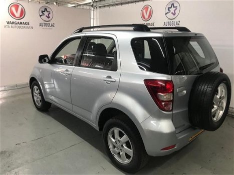 Daihatsu Terios - 1.5-16v Expedition 2WD - 1