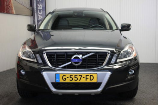 Volvo XC60 - 2.4D FWD Summum LEDER NAVIGATIE CRUISE CONTROL AFN. TREKHAAK PDC TELEFOON ZEER MOOI - 1