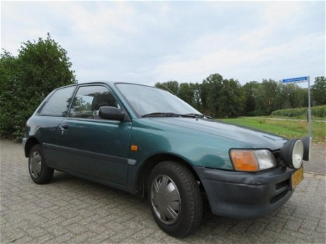 Toyota Starlet - 1.3XLi Aut. met Lange APK & 138000 km - 1