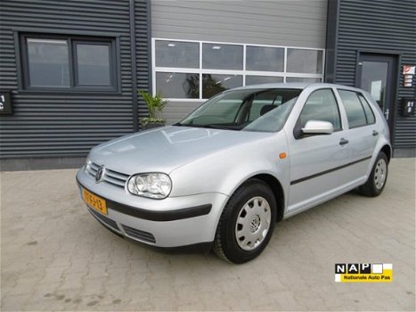 Volkswagen Golf - 1.4-16V 129.014 Km 5 Deurs - 1