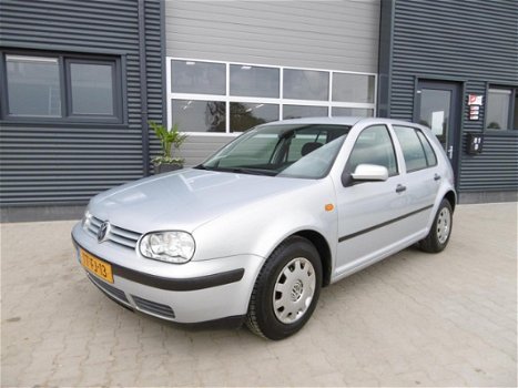 Volkswagen Golf - 1.4-16V 129.014 Km 5 Deurs - 1