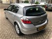 Opel Astra - 1.6 Cosmo 5DRS/LEER/NAVI/TREKH/APK 10-20/NAP - 1 - Thumbnail