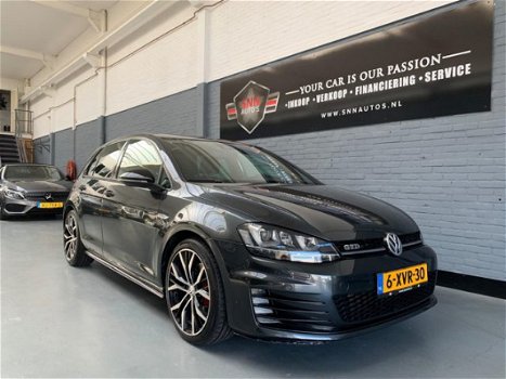 Volkswagen Golf - 2.0 TDI GTD Rijk uitgerust | Sportsound |18-inch | Leder/sportstoelen | Panoramada - 1