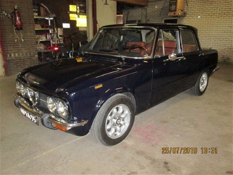 Alfa Romeo Giulia 1300 Super 100 % TOPSTAAT - 2