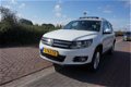 Volkswagen Tiguan - 2.0 TDI 140PK 4 MOTION DSG AUTOMAAT Sport&Style CUP UITKLAPBARE TREKHAAK NAVI PA - 1 - Thumbnail