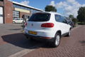 Volkswagen Tiguan - 2.0 TDI 140PK 4 MOTION DSG AUTOMAAT Sport&Style CUP UITKLAPBARE TREKHAAK NAVI PA - 1 - Thumbnail