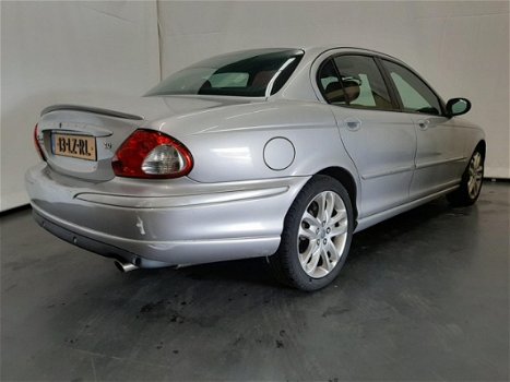 Jaguar X-type - 3.0 V6 Sport MOTOR SCHADE - 1