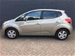 Kia Venga - 1.4 CVVT (Navigatie - Parkeerhulpcamera - Cruise Control) - 1 - Thumbnail